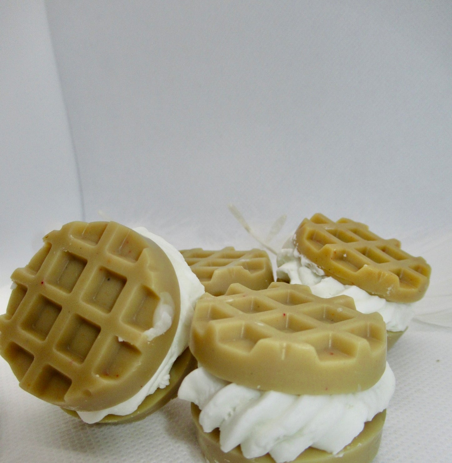 WAFFLE WAX MELTS - VANILLE & KARAMEL