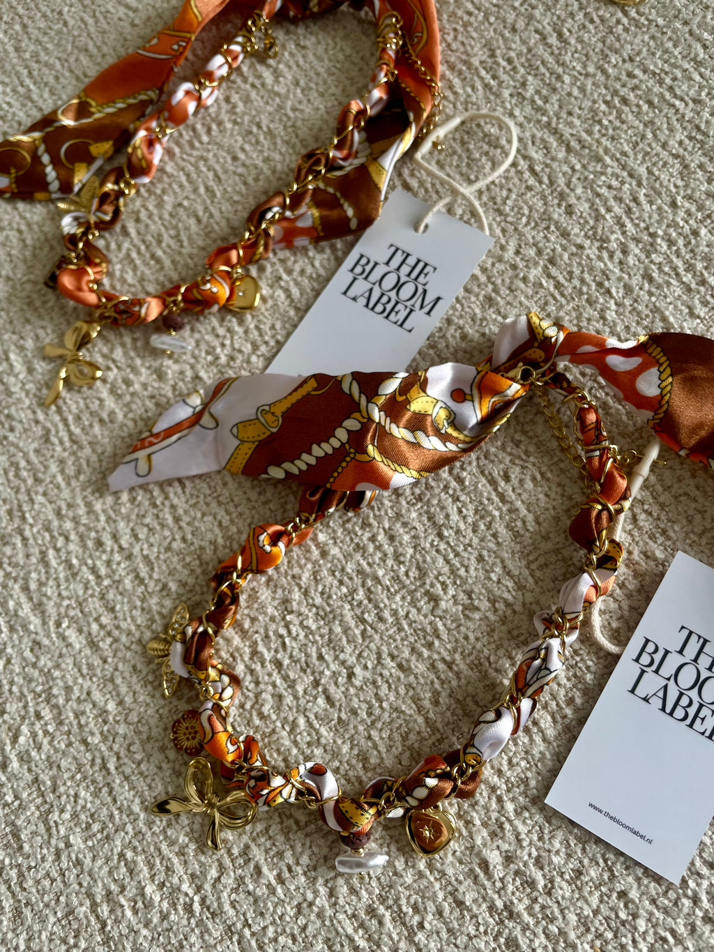 Oranje ketting