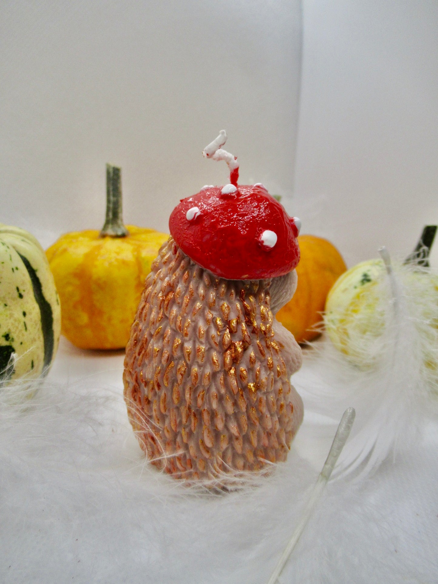 EGEL MET PADDENSTOEL MUTSJE