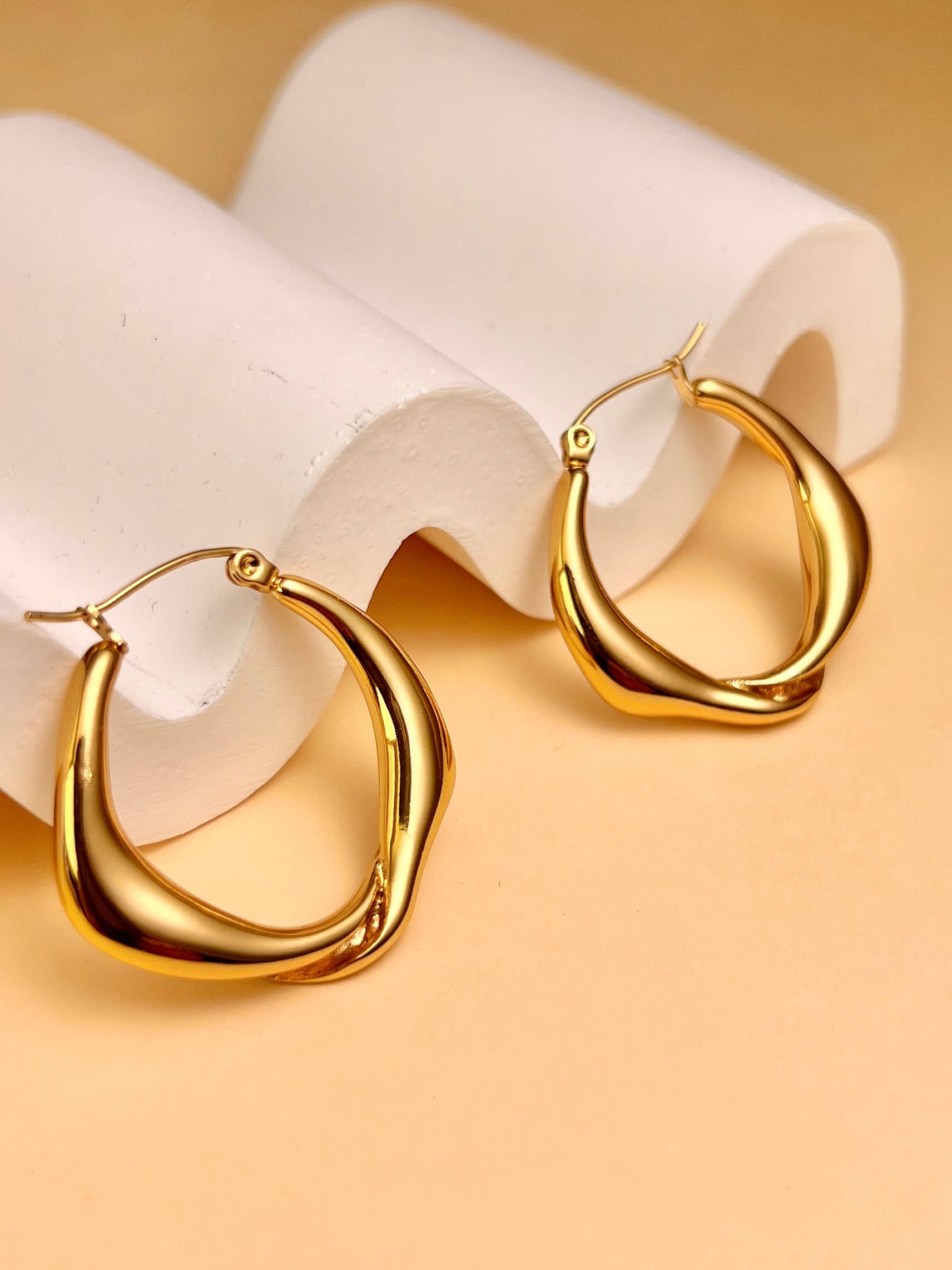 The Golden Fan Hoops